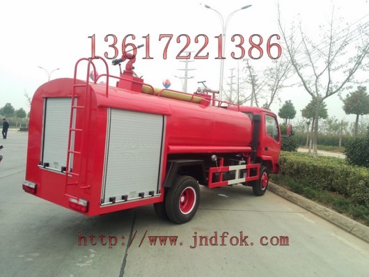 3吨简易水罐消防车